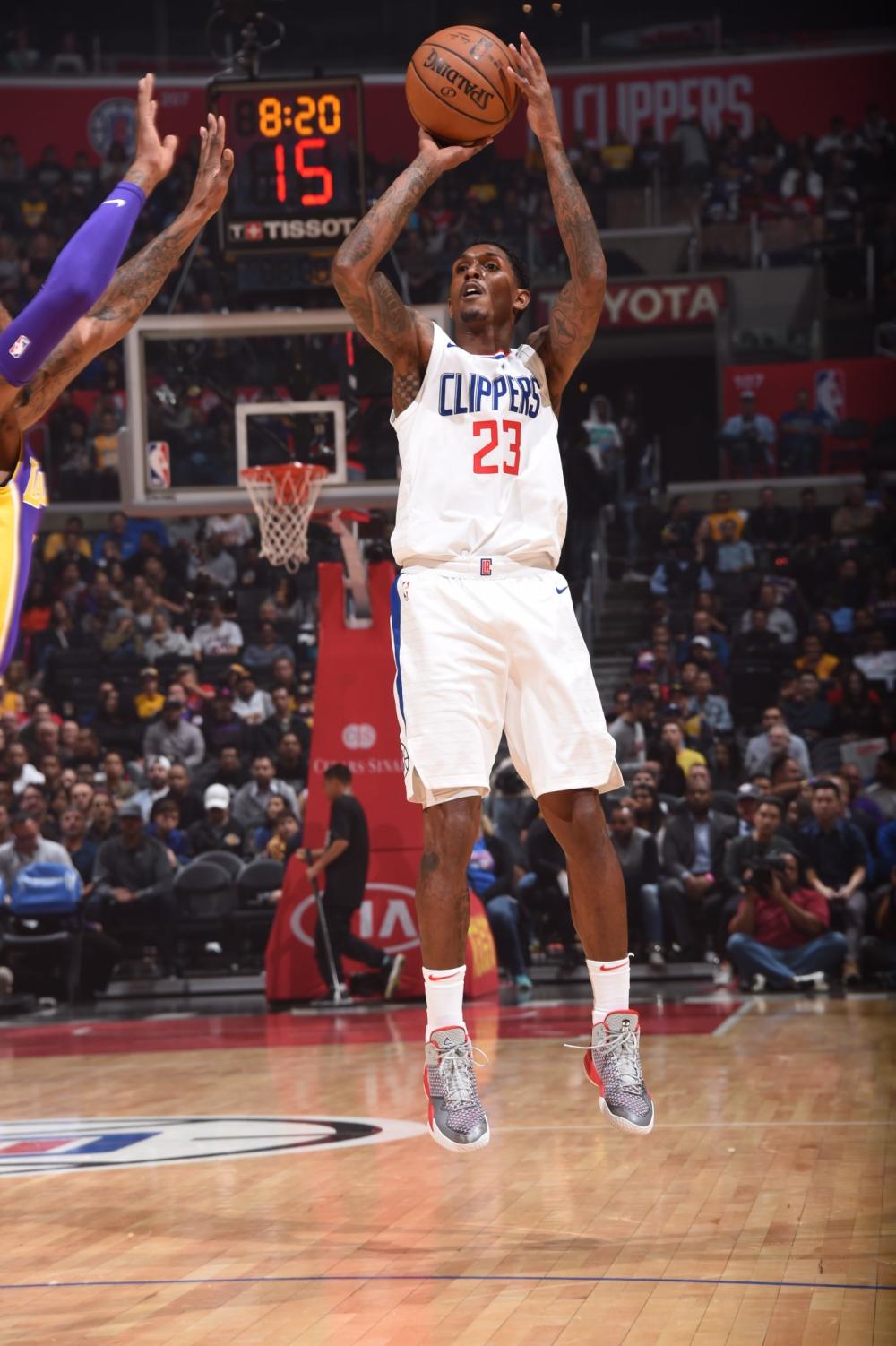 人还是凯尔 人还是凯尔